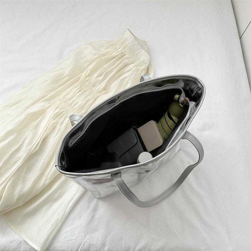 CMM New Womens Single Shoulder Silver Tote Bag Large Capacity Simple Storage Bag Trendy Fashion Handbag Shopping Bag