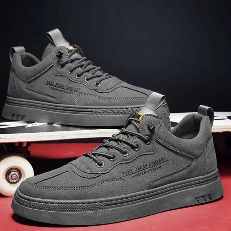 Casual Sneakers Brand Running Walking for Men Outdoor Leather Shoes Comfortable Lace Up Vulcanize Shoe Tenis Mascuo M240