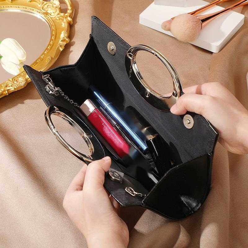 Clutch Bag Big Round Ring Handheld Designer Bag With Texture And Diamond Embedding Sparkling Bride Dinner Bag Party Fashion Small Square Bag 240920