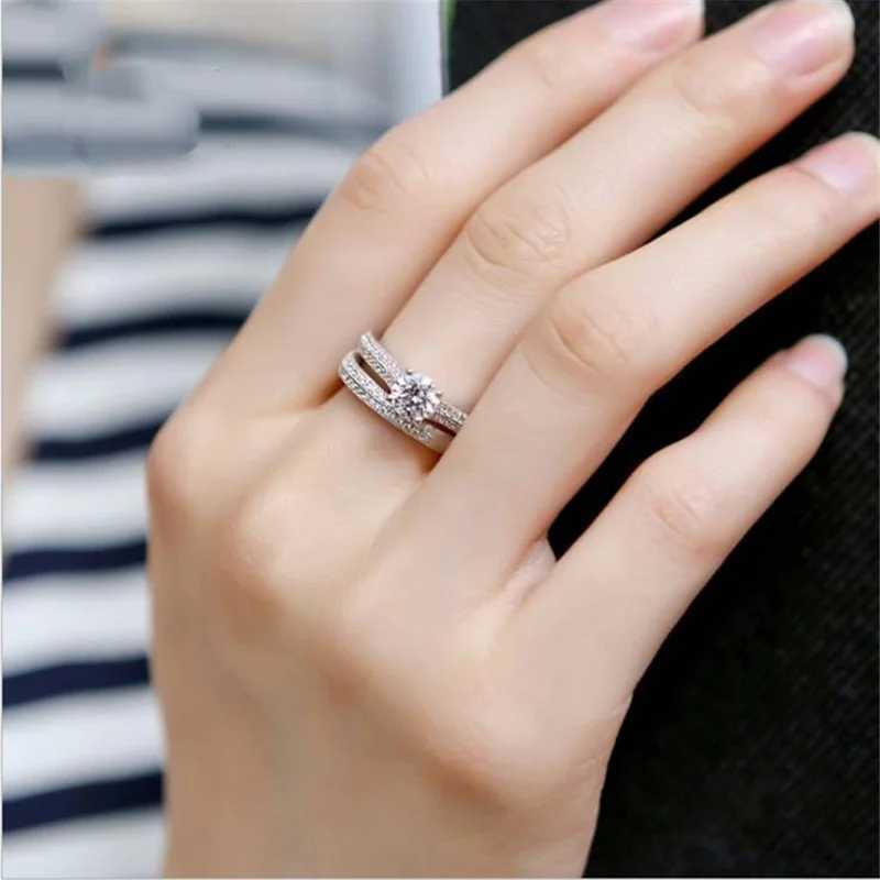 Dazzling rose gold silver circular ring suitable for women metal inlaid zircon wedding ring set engagement jewelryXJ250412