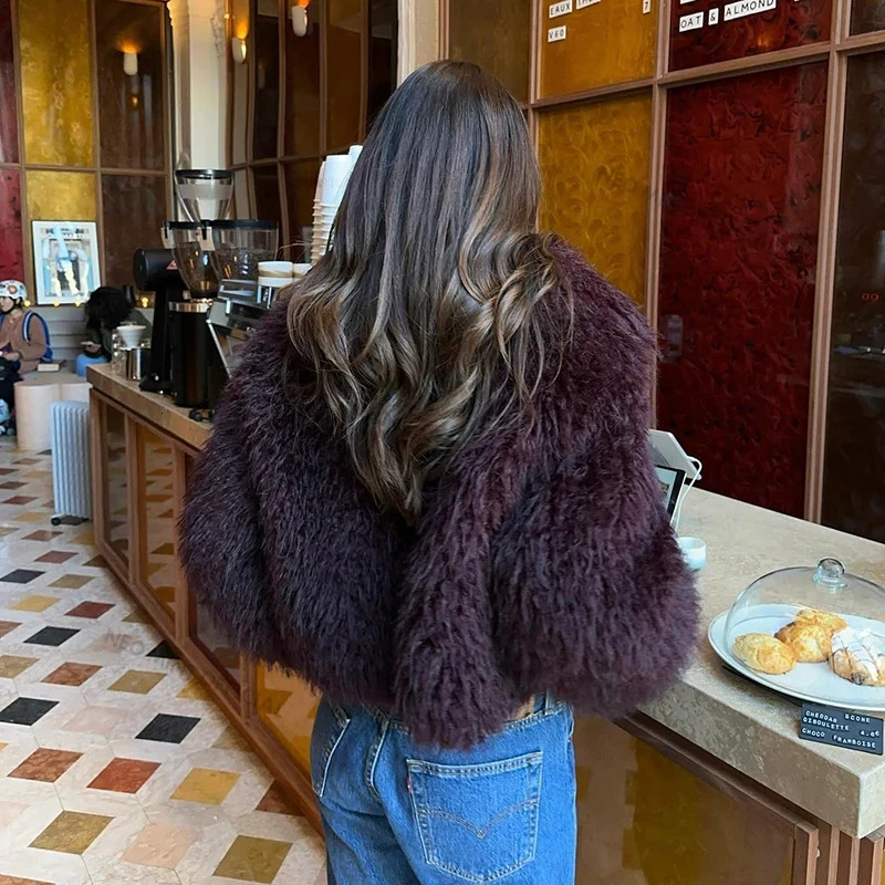 Neo Mint 2024 Winter Hot Trendy Iconic Blogger Fashion Bury Faux Coat Women Overcoat Girls Shawl Collar Lamb Fur Jacket