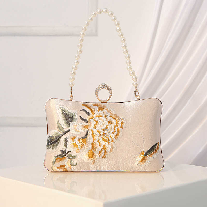 Clutch Bag Evening Banquet Bag New Cheongsam Bag Socialite Handbag Silk Embroidered Designer Bag Womens Banquet Handbag 240920