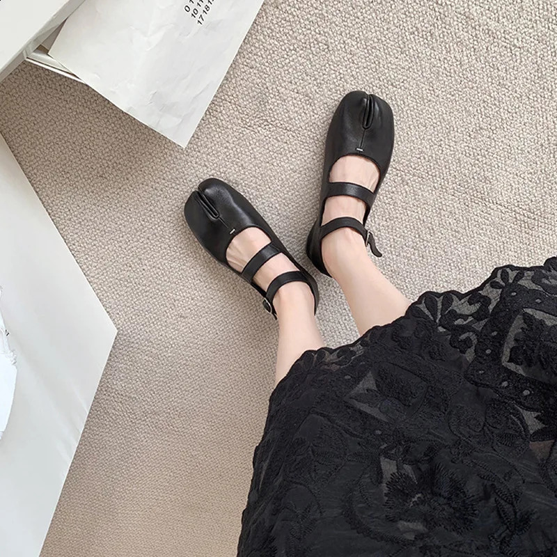 Tabi ninja mary janes leather shoes woman double buckle belt moccasins split toe lolita flats trotters loafers