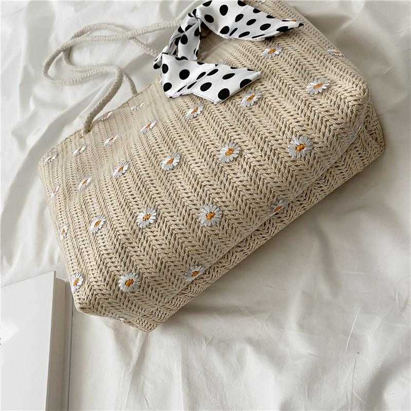 CMM Straw Bag Womens New Summer Fresh Simple Flower Woven Beach Bag Fashion One Shoulder Tote Womens Bag