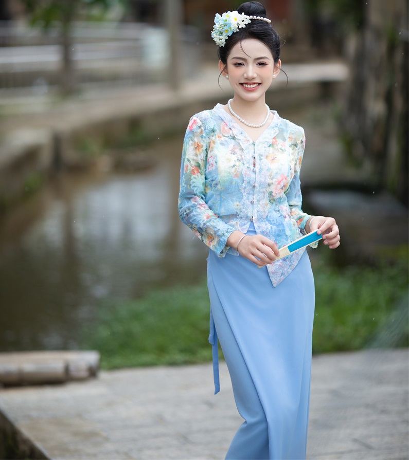 Singapore Little Nyonya Same Style Clothing Women Blue Floral Ethnic Travel Photography Dress Southeast Asian Trend Dai Top + Dress