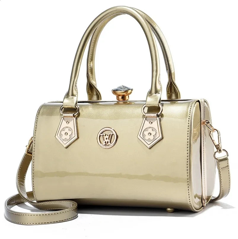 Patent Leather Womens Bag European Diamond Womens Handbag Bright Shoulder Bag Famous Womens Wedding Party Bag 240923