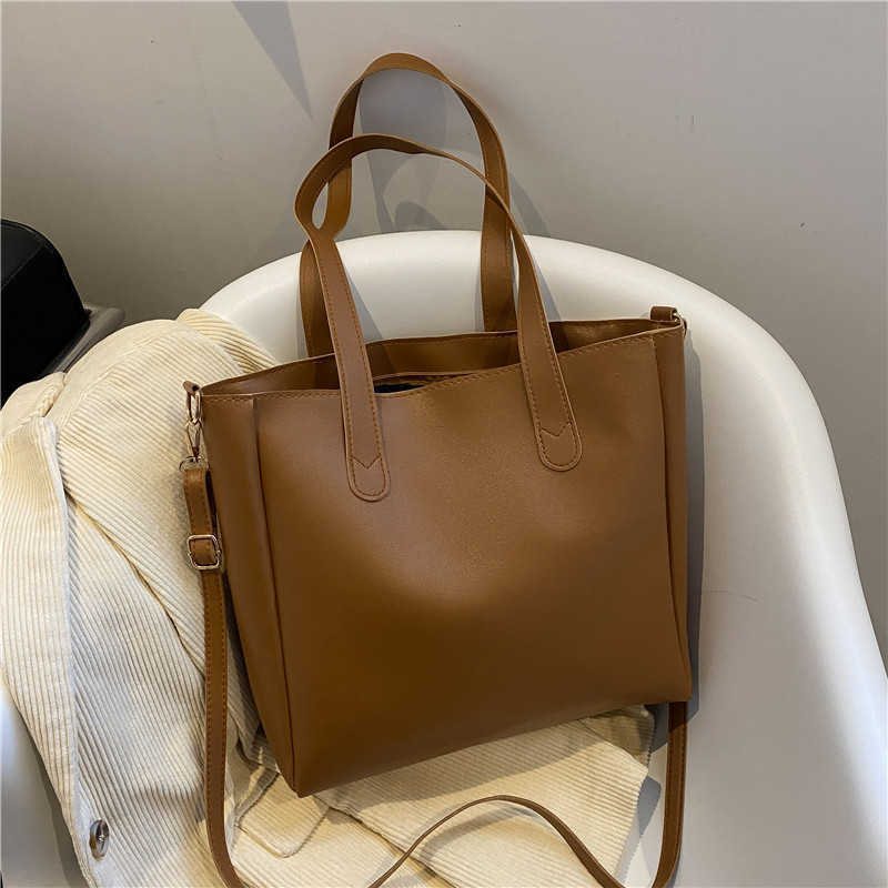 CMM Popular Large Bag Female Autumn Winter New Soft Leather Tote Bag Versatile College Student Class One Shoulder Messenger Bag