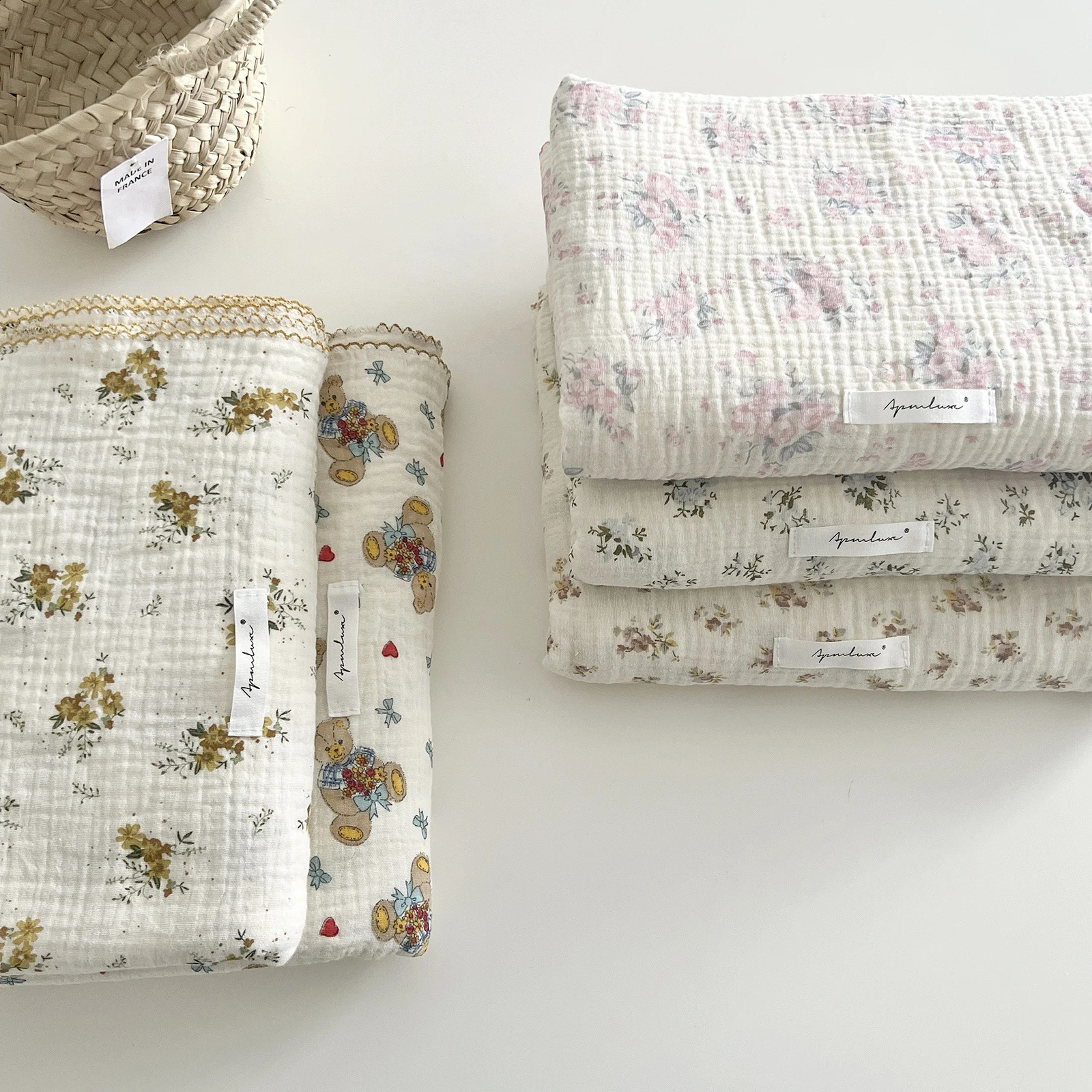 Retro Pink Flower Plain Infant Blanket born Cotton Gauze Packaging Receiving Blanket Handcart Cover Baby Bed 240924
