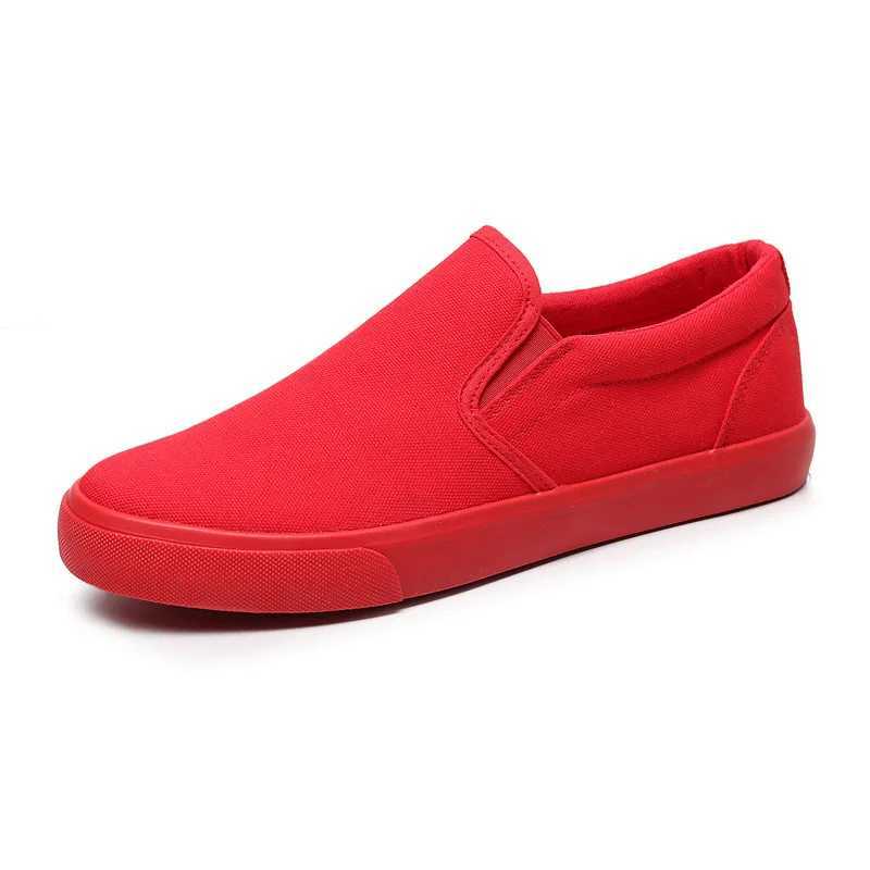 New Autumn Chinese Red Canvas Shoes Mens Work Shoes Breathable Casual Board Shoes Student Sports Shoes Men Women Sneakers M240925