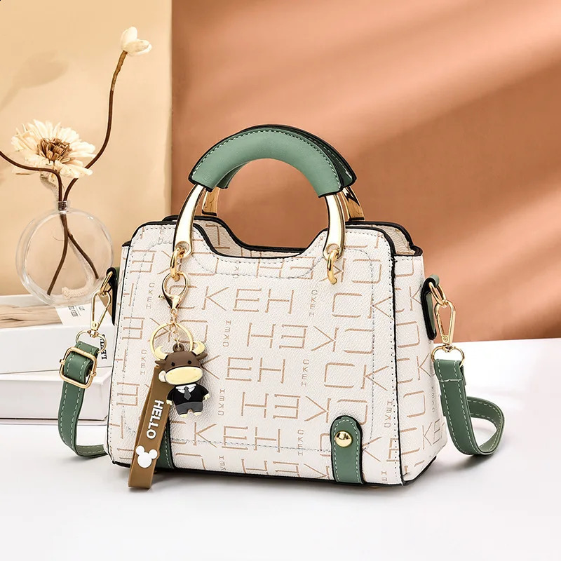 fashion printed shoulder bag er small square handbag with simple texture messenger bag er womens bag 240923
