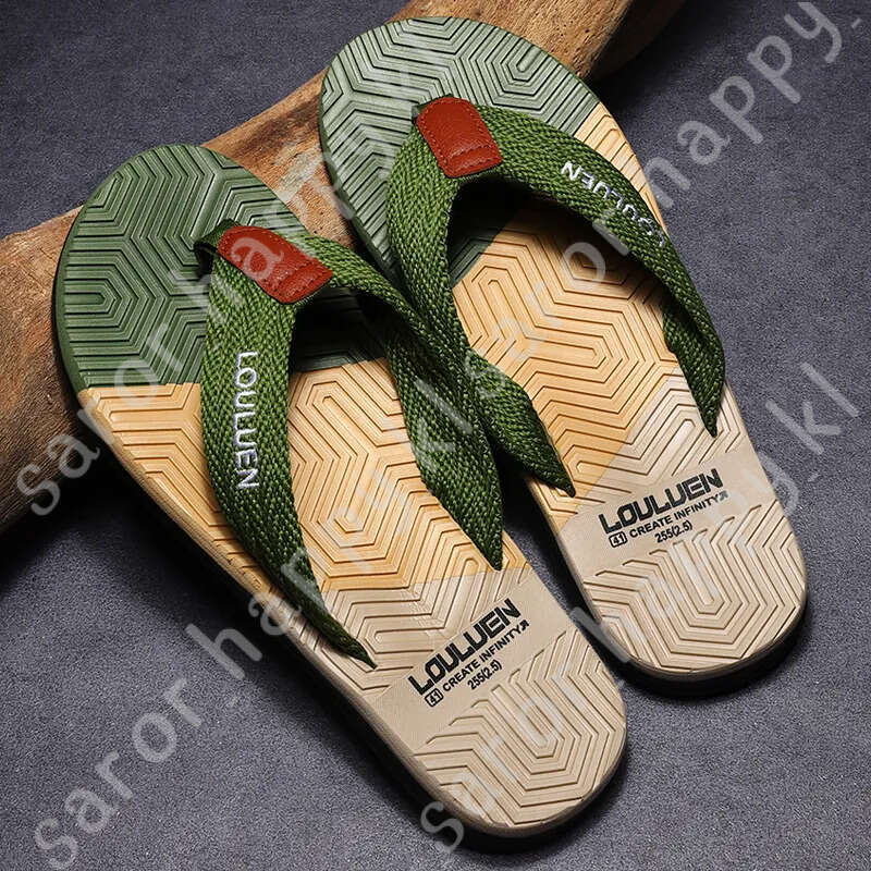 High Quality Sandal Famous Designer Woman Hot Sale Men Flip Flops Summer Beach Flip Flops Men Fashion Breathable Casual Beach Men Slippers Summer Outd