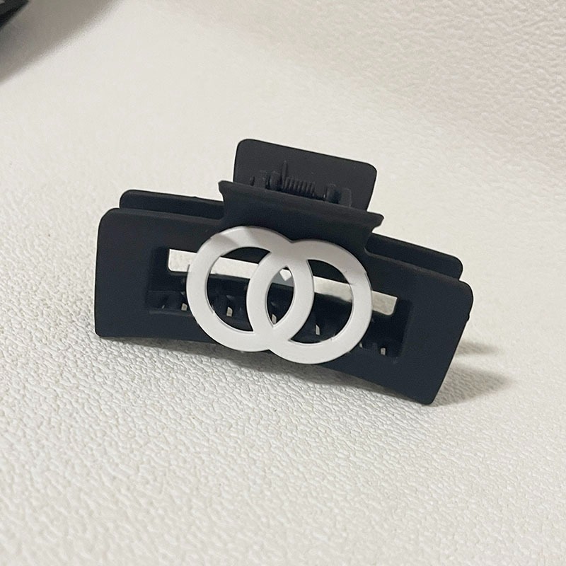 Luxury Barrettes Designer Women Girls Hairpin Brand Classic Versatile Leisure Hairclips Fashion Black Shark Hairpin Hair Clips