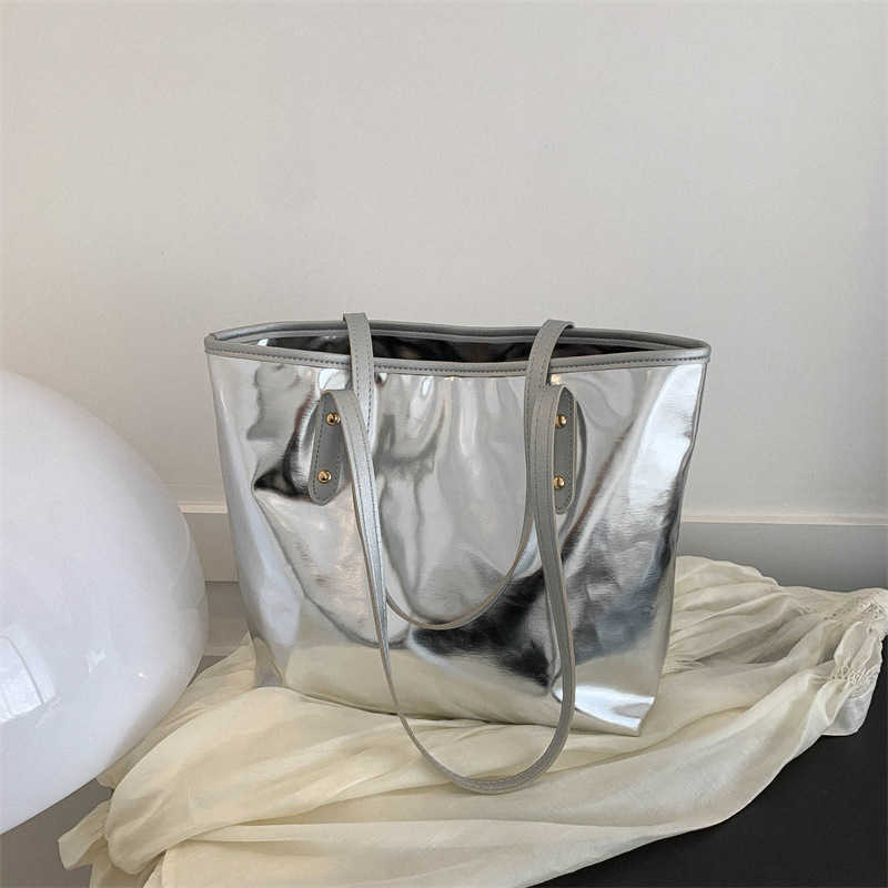 CMM New Womens Single Shoulder Silver Tote Bag Large Capacity Simple Storage Bag Trendy Fashion Handbag Shopping Bag