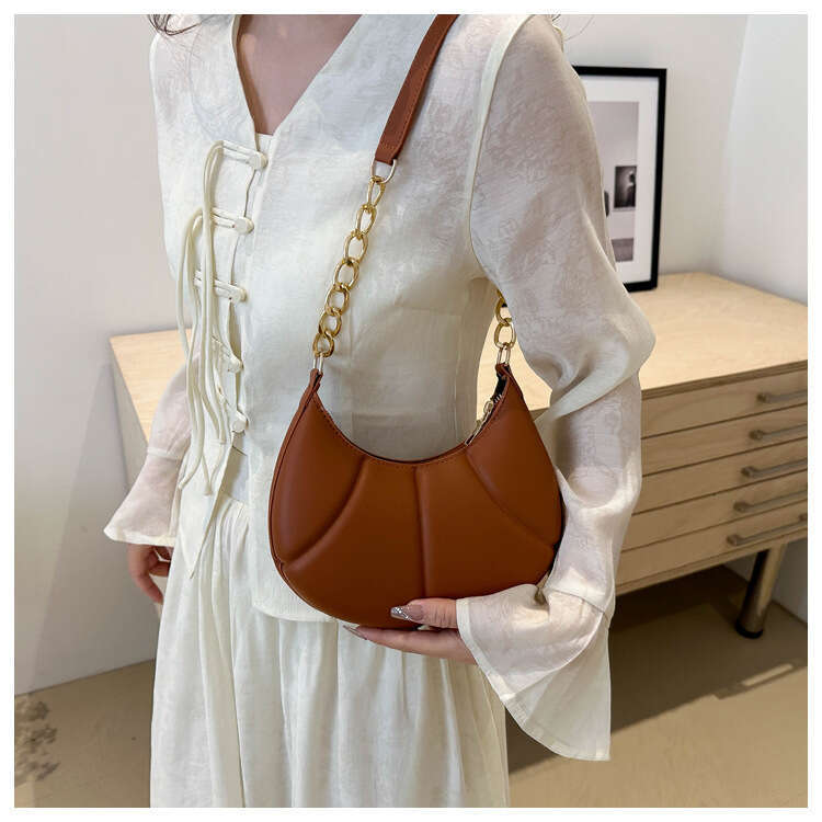 DHwanglijia Bags designer bag Simple Shell 2024 New Impression Solid Color w Casual Texture Fashion Handheld Single Shoulder Underarm Bag
