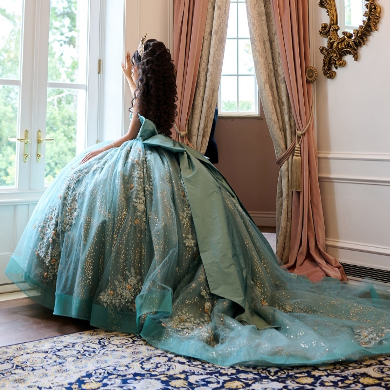 Glitter Water Blue Quinceanera Dresses Ball Gown Applique Lace Beaded Crystal Tiered Corset Sweet 16 Dress Vestidos De 15 Anos