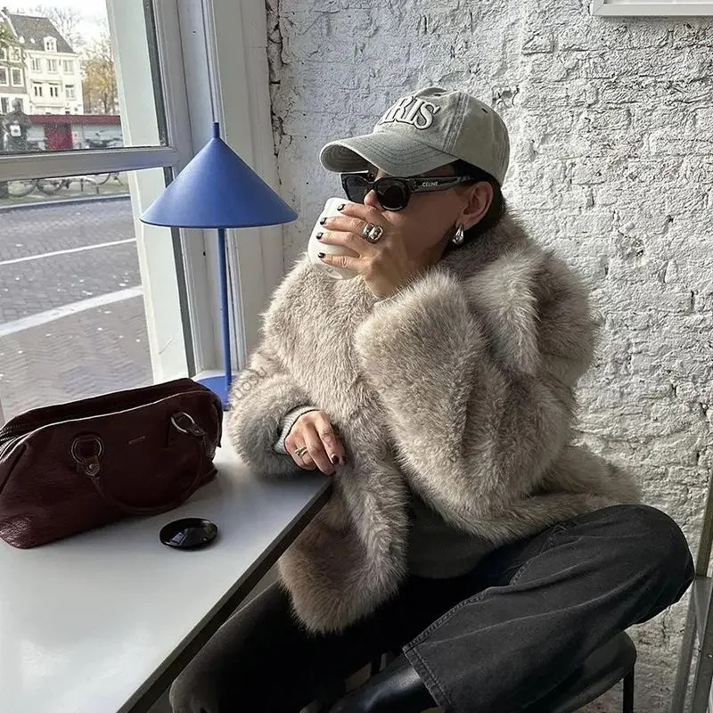 Old Money 2024 Winter Faux Coat Women Big Lapel Collar Iconic Vibe Fuzzy Fox Fur Jacket Grey Gradient Fashion Parka Outwear