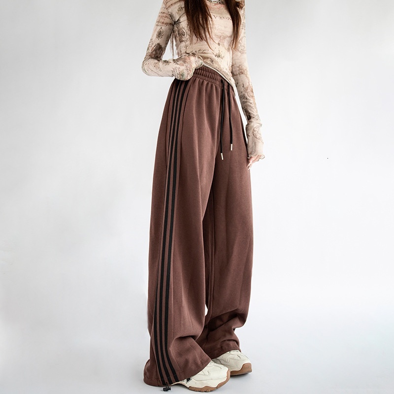 White sports for women in autumn and winter 2024, new high waisted loose side stripe casual straight sweatpants, American wide leg pants