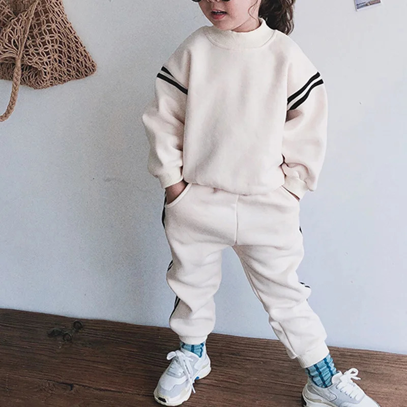 Winter baby wool sportswear set childrens long sleeved clothing set boys casual pants set warm toddler set 240924