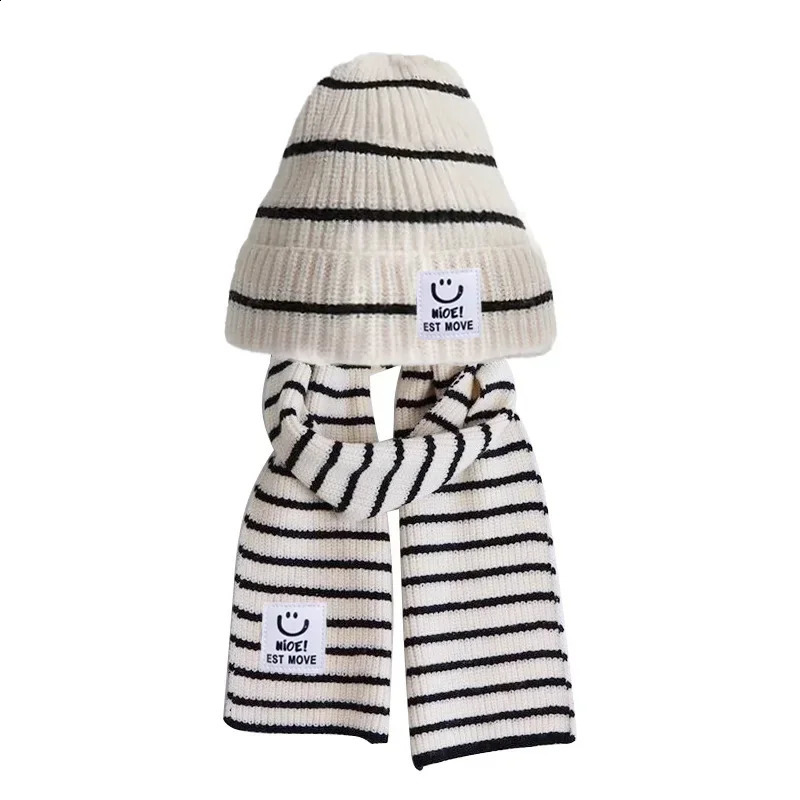 Korean Fashion Childrens Beanie Scarf Set Boys and Girls Black White Striped Hook Knitted Hat Autumn Warm 240925