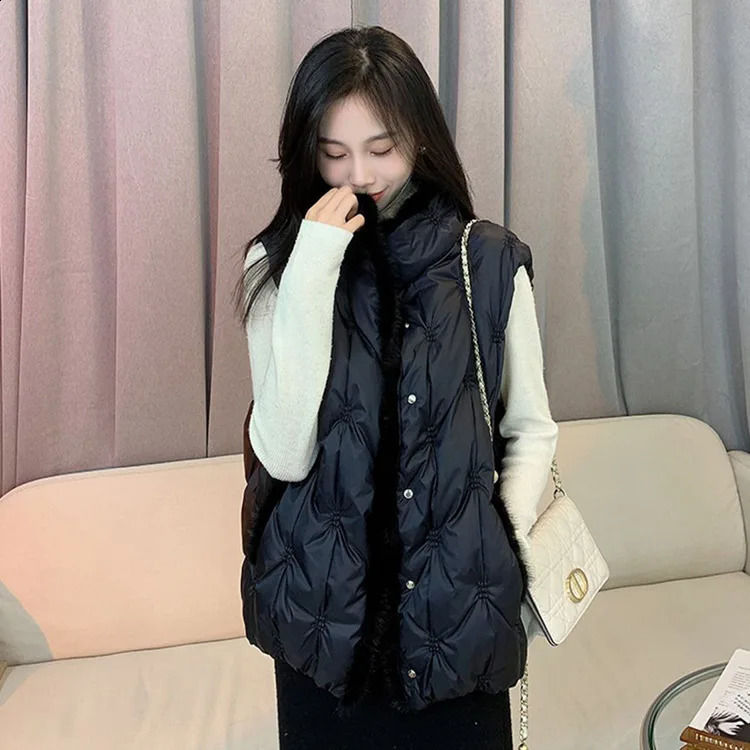 Womens mink short hair cotton vest in autumn and winter embroidered sleeveless jacket with stand collar button Korean style puff coat 240925