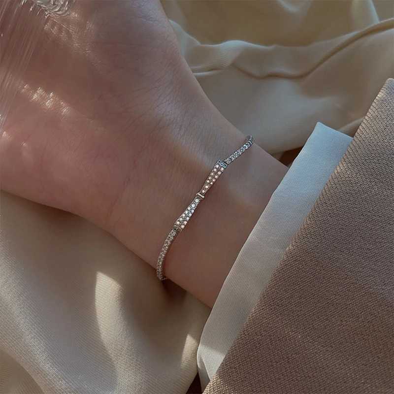 Real 925 sterling silver bow bracelet suitable for womens shiny zircon tennis hard bracelet mens wedding party jewelry gift W240925
