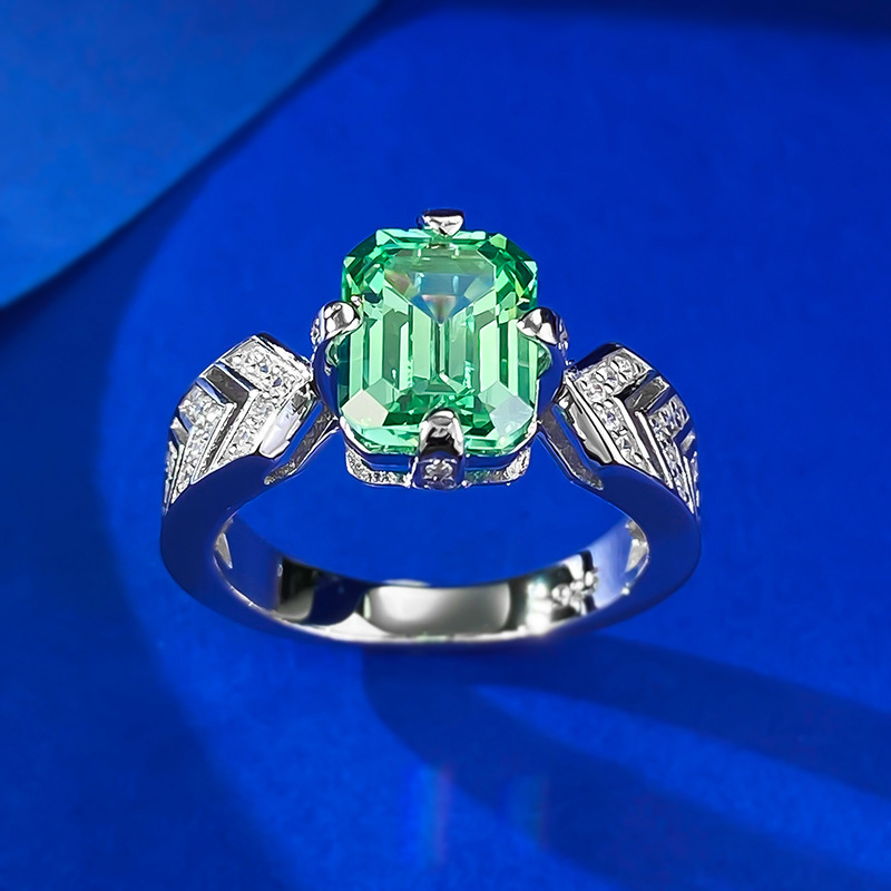 Sterg Sier Princess Cut Moissanite Engagement Ring - Emerald Gemstone Wedding Band for Women