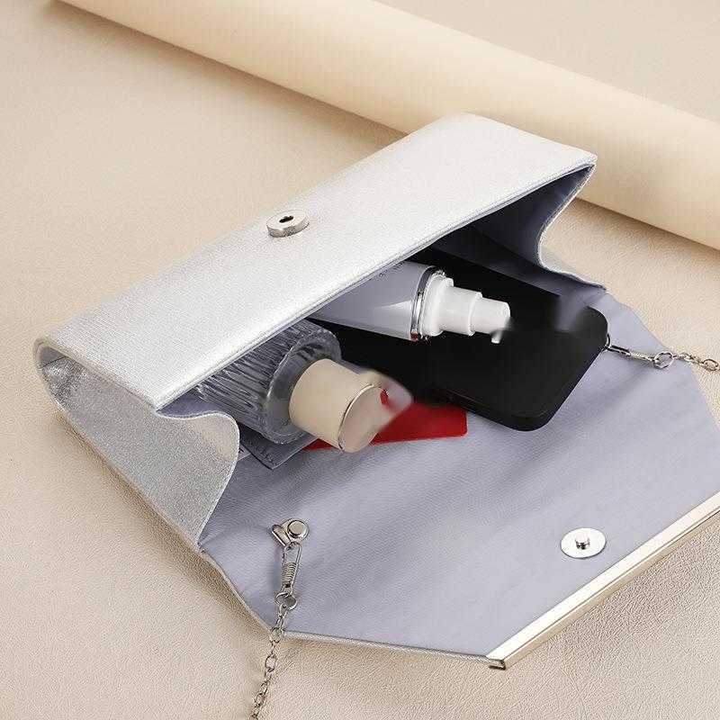Clutch Bag Summer New Crossbody Bag Chain Small Square Bag High-end Designer Bag Stylish Pu Leather Hand-held Dinner Bag 240920
