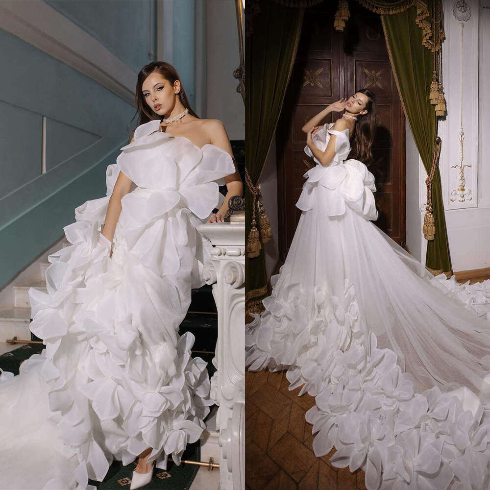Princess Wedding Dresses A-E Strapless Appliques Backless Sleeveless Dress Bridal Gown Vestido De Novia Custom Made 0228Lz