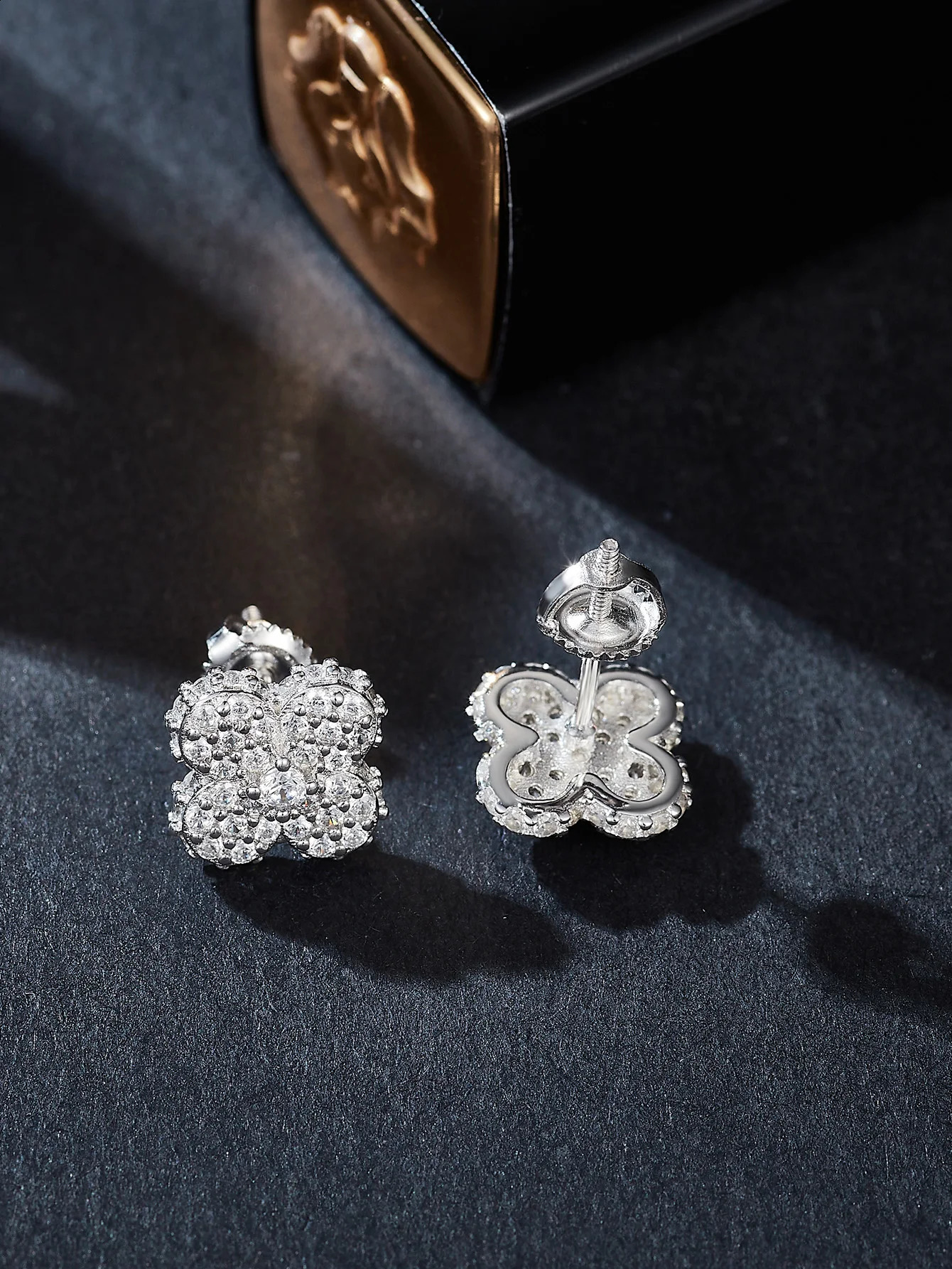 Flower earrings four leaf clover stud earrings earrings for women 240925