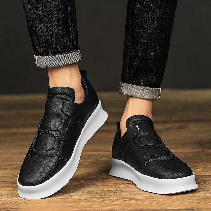 Mens Shoes Luxury Brand Leather Casual Shoes High Quality Walking Sneakers New Fashion Italian Handmade Designer Sport Shoes M240925