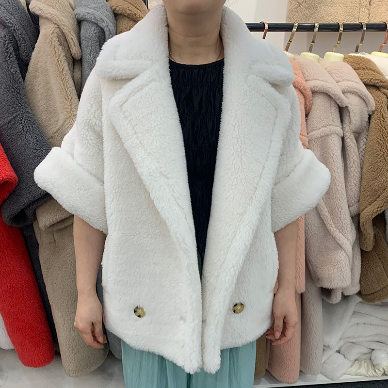 2024 Women Winter Coat Thick Warm Teddy Coats Short Style Lady Natural Wool Alpaca Fur Overcoat