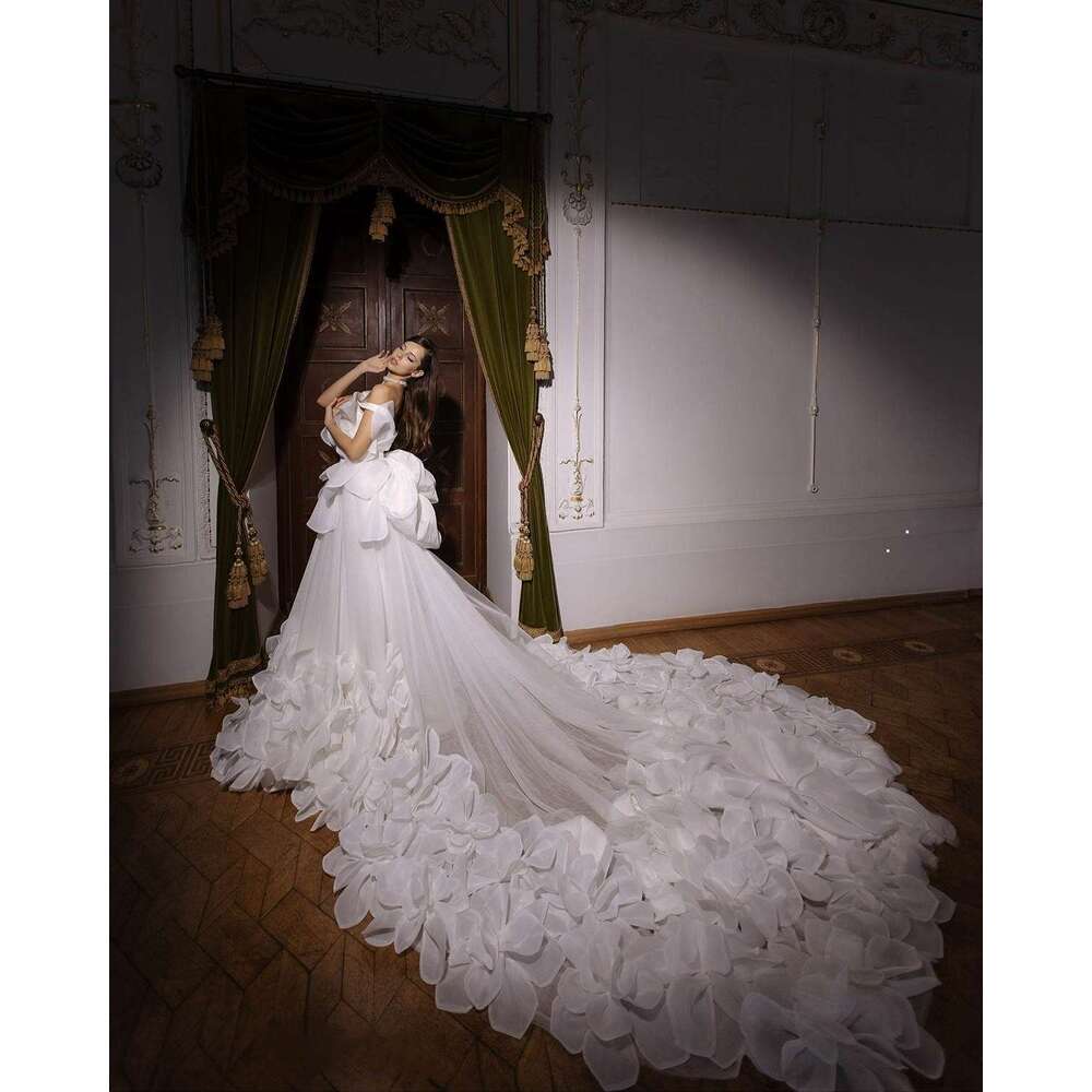 Princess Wedding Dresses A-E Strapless Appliques Backless Sleeveless Dress Bridal Gown Vestido De Novia Custom Made 0228Lz