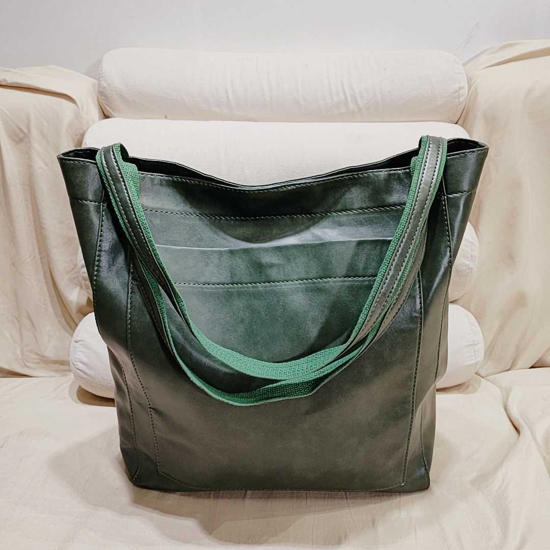 CMM Pocket Womens Soft Leather Handheld Single Shoulder Oil Wax Leather Large Capacity Fashion New Tote Bag