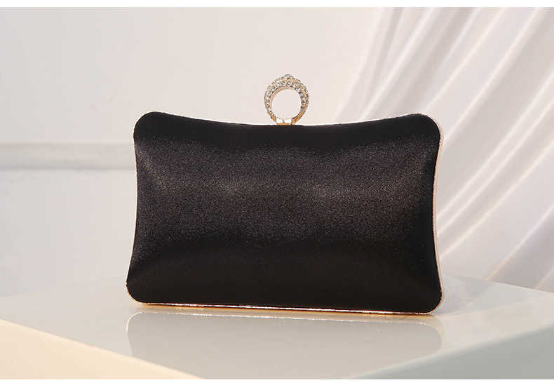 Clutch Bag Evening Banquet Bag New Cheongsam Bag Socialite Handbag Silk Embroidered Designer Bag Womens Banquet Handbag 240920