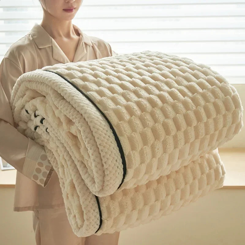 Coral velvet blanket air-conditioned sofa single blanket small blanket Farley sofa ww 241008