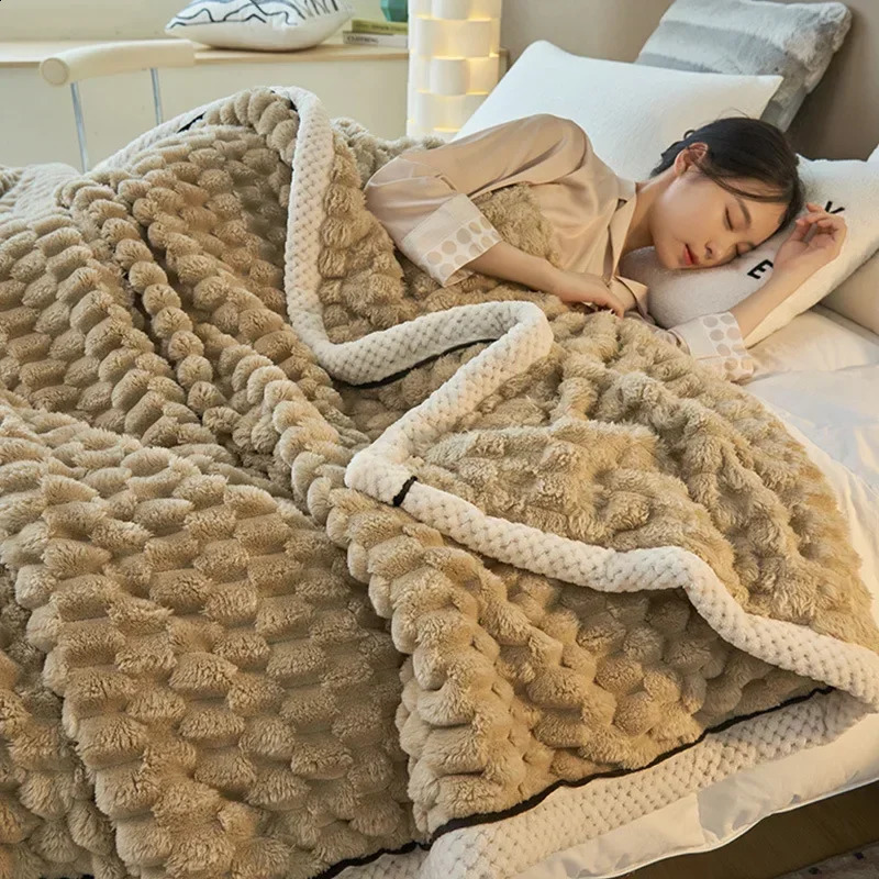 Coral velvet blanket air-conditioned sofa single blanket small blanket Farley sofa ww 241008