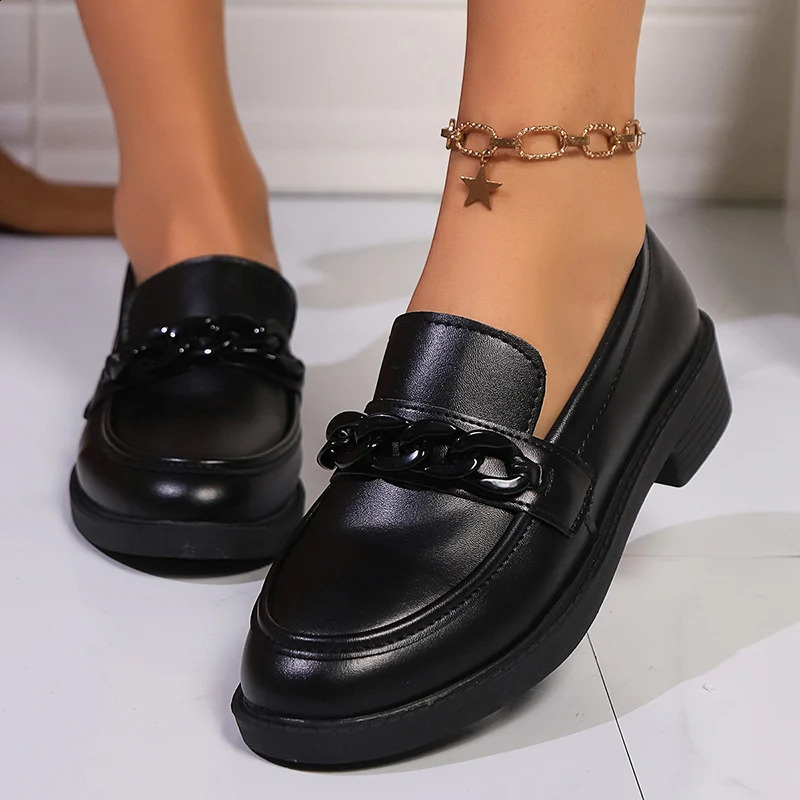 Lucyever Womens Chain Decor Loafers Patent Leather Slip On Platform Woman Stylish Low Heels Black Office Shoes Ladies 41 240924