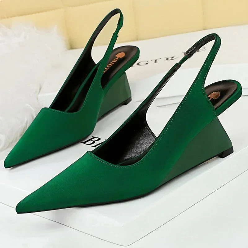 Wedges Pumps High Heels Women Summer Party Dress Shoes Ladies Pointed Silk Sexy Elegance er Sandals Female 241101