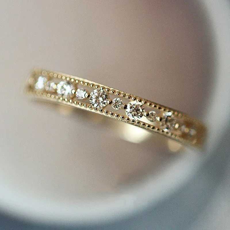 New exquisite thin ring womens silver/gold sparkling CZ patterned wedding eternal fashion decoration jewelryXJ250412