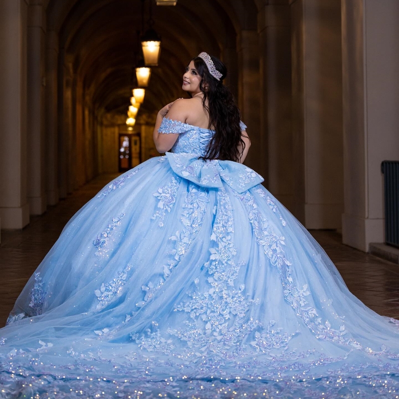 Quinceanera Dresses Off The Shoulder Lace Appliques Crystals Beading Bow Tull Ball Gown Sweet 16 Dress Vestidos De 15 Anos