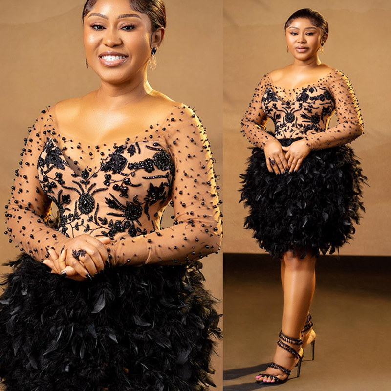 2024 Aso Ebi Black Cocktail Dresses For Women Short Prom Dresses Mini Dresses Illusion Jewel Long Sleeves Feathered Beaded Birthday Dresses Special Occasions C227