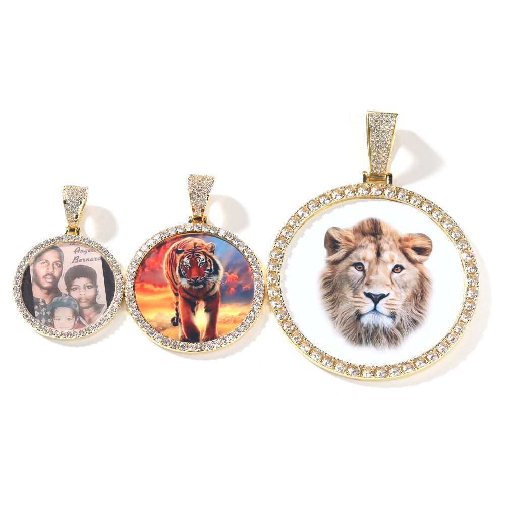 Customize Photo Pendant Necklace Round Memorial Frame Medal Pendants with Zircon Three Sizes