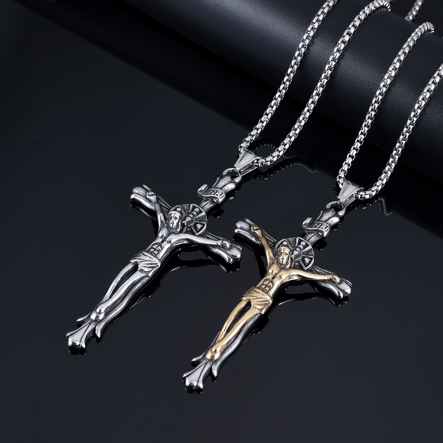 Mens Retro Jesus Cross Pendant Necklace Stainless Steel Gold Plated Fashion Jewelry Gift Non-fading Not Sensitive