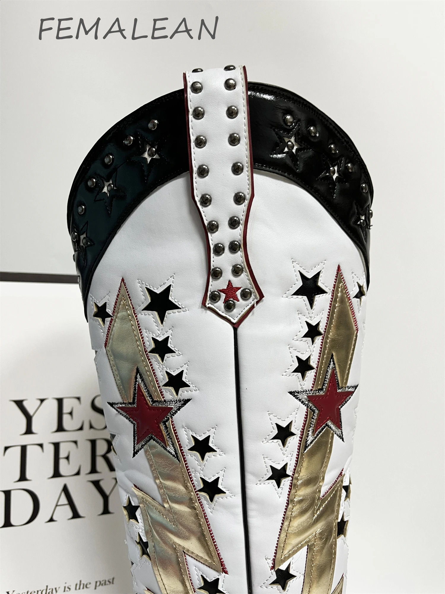 Cowgirl Snip Toe Metallic Gold Lightning Bolts Studded Stars Patent Black Toe High Heels Knee High Cowboy Boots Woman 2024 Trend 240921