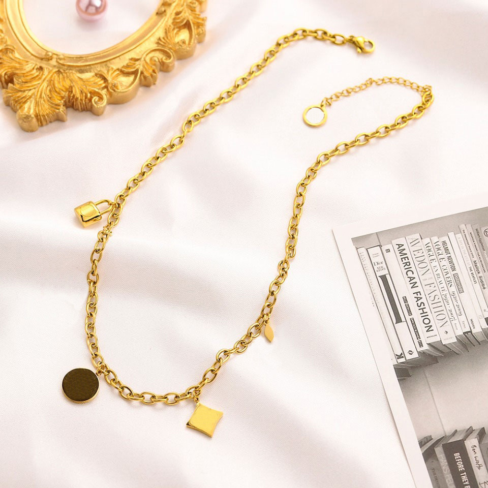 Fashion 18K Gold Plated Stainless Steel Necklaces Choker Flower Pendant Statement Fashion Womens Necklace Wedding Jewelry Accessories