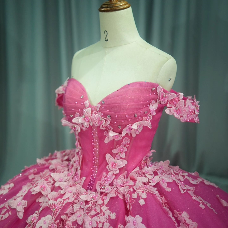 Rose Red Shiny Quinceanera Dresses Elegant Off The Shoulder Beads Crystal Bow Tull Corset Princess Sweet 16 Dress Vestidos 15 De Anos