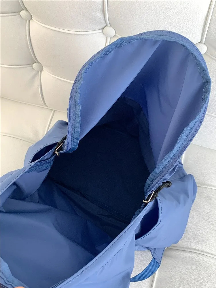 Korean Nylon Backpack For Women Large Capacity Casual Trendy Backpack Fashion Simple Solid College Student Bag Female 240924
