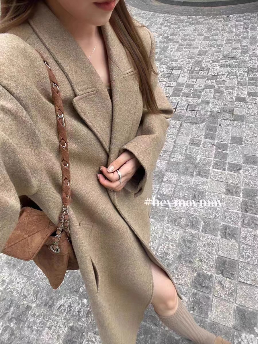 Maillard Fashion Women 2025 Designer New Small Fragrant Lingge Suede Single Shoulder Chain Korean Gentle Underarm Bag