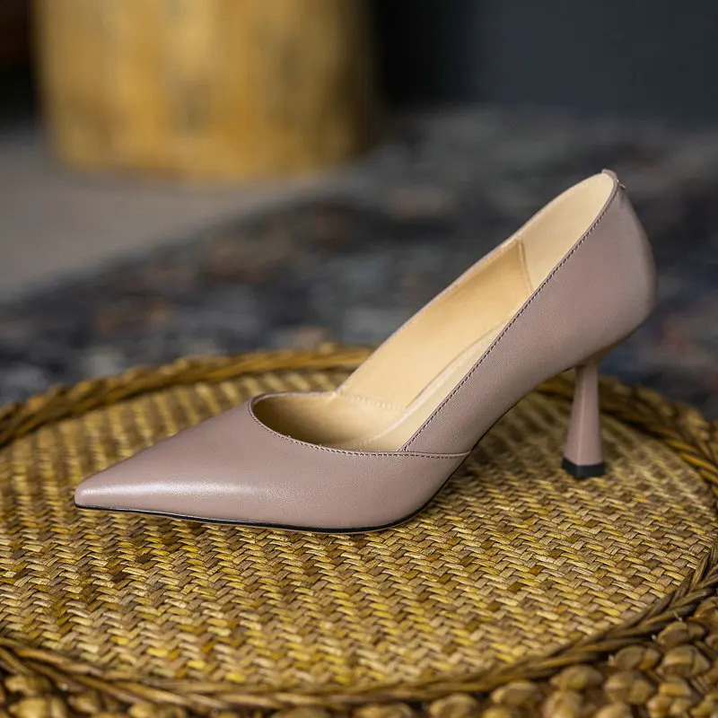 QUTAA Wedding Spring Summer Women Shoes Fashion Thin High Heels Genuine Leather Pointed Toe Dress Female Pumps Size 34-39 240921