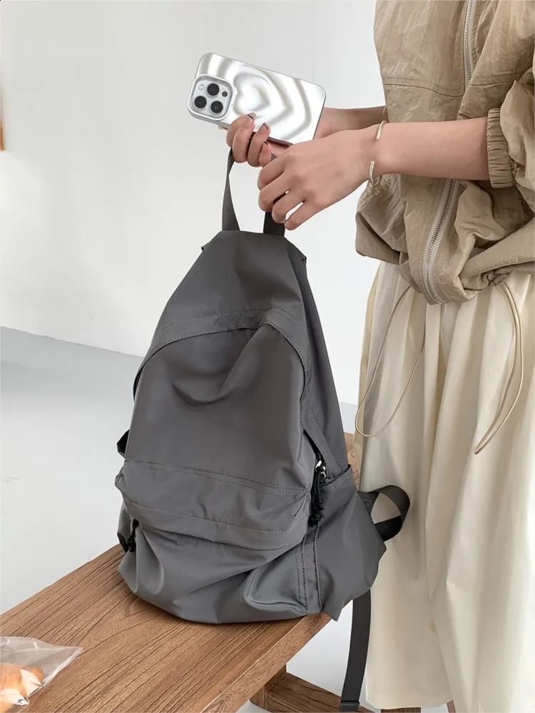 Korean Nylon Backpack For Women Large Capacity Casual Trendy Backpack Fashion Simple Solid College Student Bag Female 240924